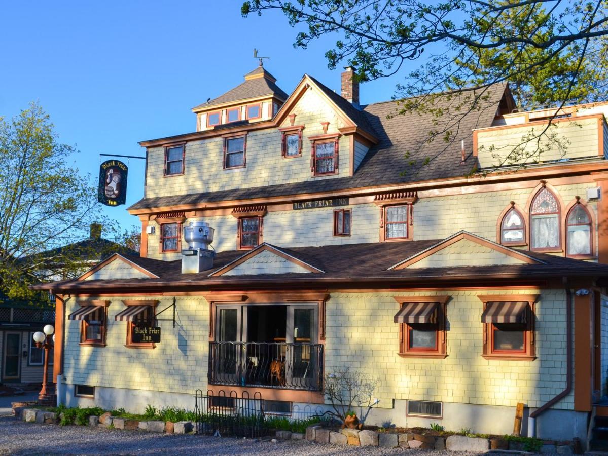 Black Friar Inn And Pub Bar Harbor Exterior foto